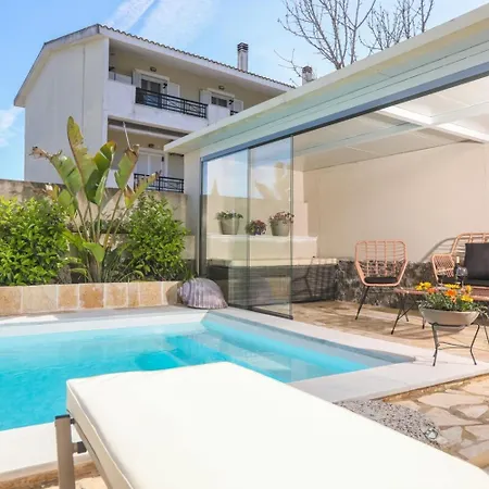 别墅 Holiday Hideout W Private Pool Garden Potamós